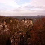 Struppi Saechsische Schweiz Daire Struppen
