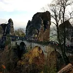 Struppi Saechsische Schweiz Daire