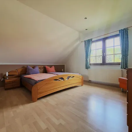 Struppi Saechsische Schweiz Daire *